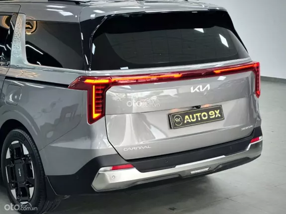Kia Carnival 2.2D Signature 2025 - 7 ghế Full Dầu 2025 siêu lướt