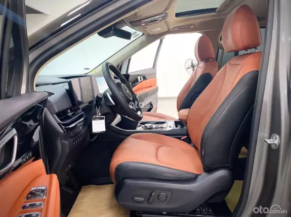 Kia Carnival 2.2D Signature 2025 - 7 ghế Full Dầu 2025 siêu lướt