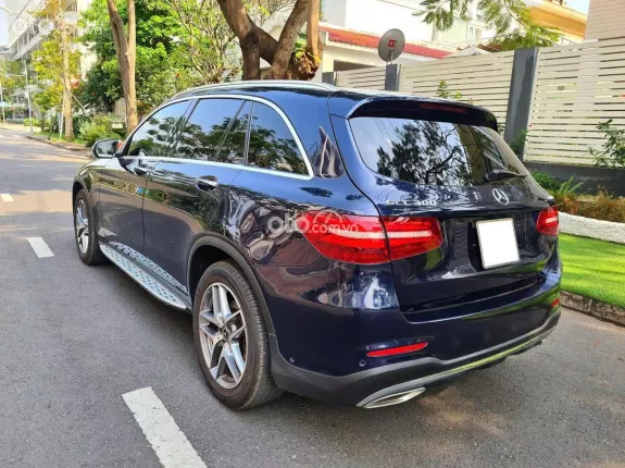 Mercedes-Benz GLC 300 4Matic 2019 - Màu xanh Cavansite sang trọng