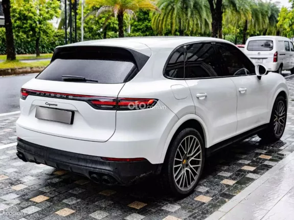 Porsche Cayenne Platinum Edition 2022 - BAO ĐẬU BANK 70-90% (Ib Zalo tư vấn trực tiếp 24/7)