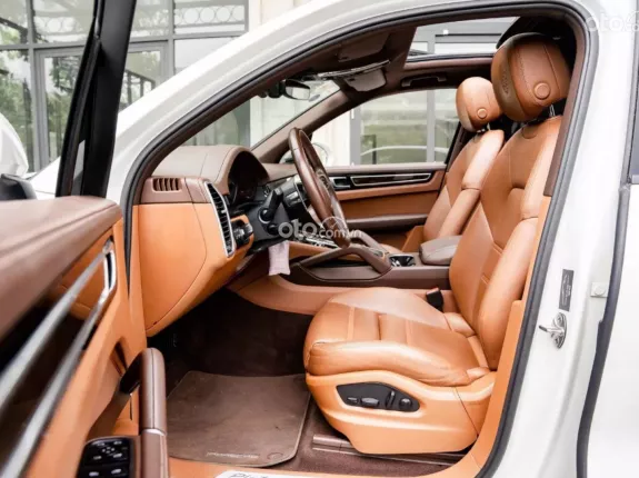 Porsche Cayenne Platinum Edition 2022 - BAO ĐẬU BANK 70-90% (Ib Zalo tư vấn trực tiếp 24/7)