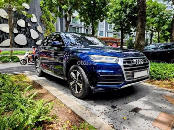 Audi Q5 2.0 TFSI Quattro 2018 - Xanh đen