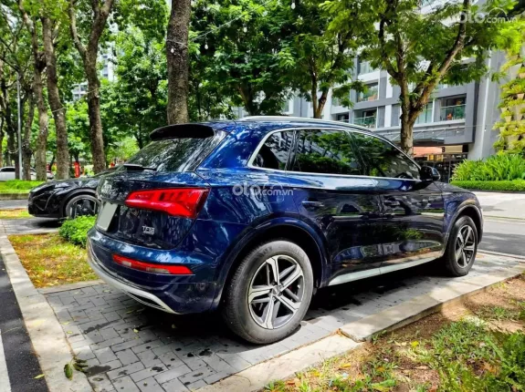 Audi Q5 2.0 TFSI Quattro 2018 - Xanh đen