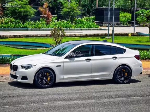 BMW 528i GT 2017 - Trắng Nt nâu