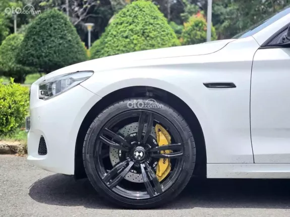 BMW 528i GT 2017 - Trắng Nt nâu