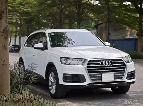 Audi Q7 2016 - Trắng NT đen