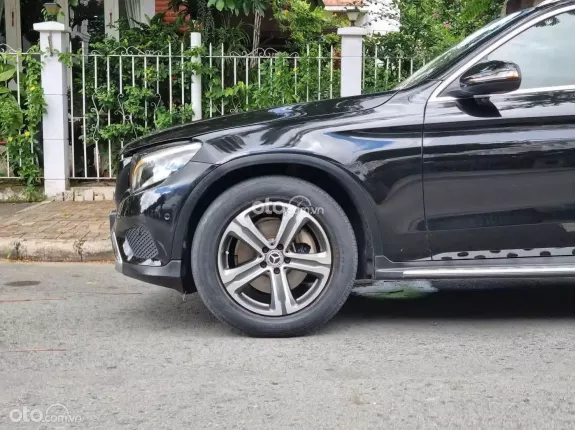 Mercedes-Benz GLC 200 4Matic 2018 - Xe Mercedes-Benz GLC 200 2621 2018