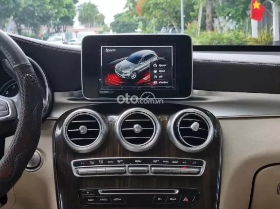 Mercedes-Benz GLC 200 4Matic 2018 - Xe Mercedes-Benz GLC 200 2621 2018