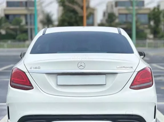Mercedes-Benz C180 AMG 2021 - Xe đẹp, 1 chủ sử dụng