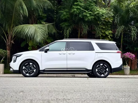 Kia Carnival 2.2D Signature 2025 - Model 2025 Siêu Lướt
