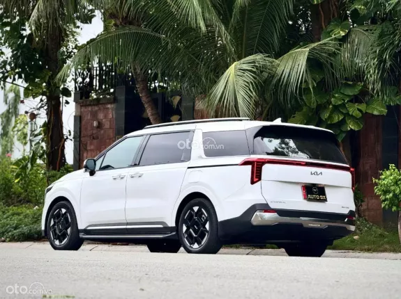 Kia Carnival 2.2D Signature 2025 - Model 2025 Siêu Lướt