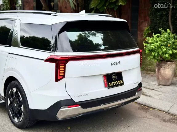 Kia Carnival 2.2D Signature 2025 - Model 2025 Siêu Lướt