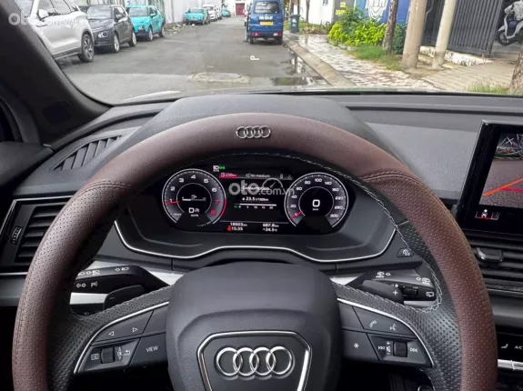Audi Q5 45 TFSI Quattro 2025 - Xám đen