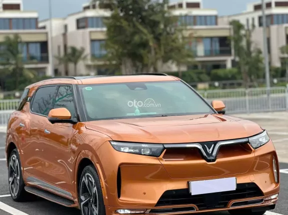 VinFast VF9 Plus 2023 - SUV ĐIỆN