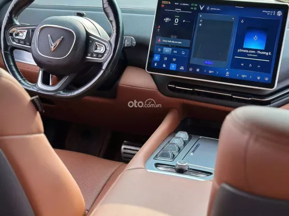 VinFast VF9 Plus 2023 - SUV ĐIỆN