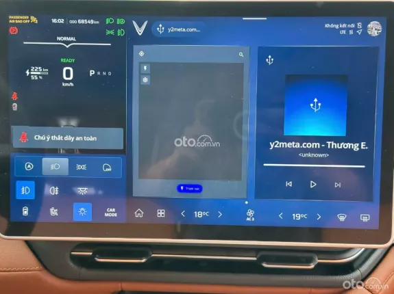 VinFast VF9 Plus 2023 - SUV ĐIỆN