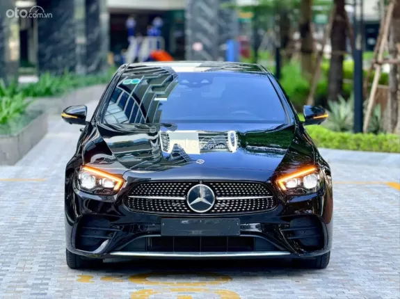 Mercedes-Benz E300 AMG 2023 - Bao check test - Bảo hành chính hãng dài
