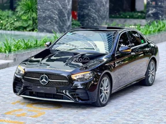 Mercedes-Benz E300 AMG 2023 - Bao check test - Bảo hành chính hãng dài