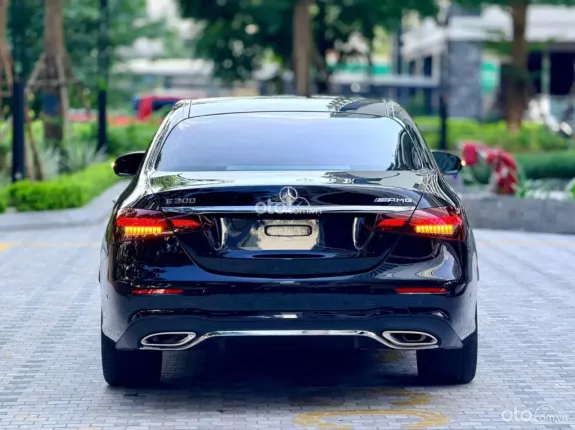 Mercedes-Benz E300 AMG 2023 - Bao check test - Bảo hành chính hãng dài