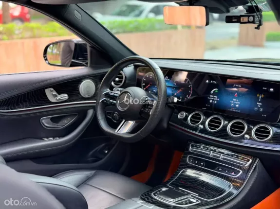 Mercedes-Benz E300 AMG 2023 - Bao check test - Bảo hành chính hãng dài