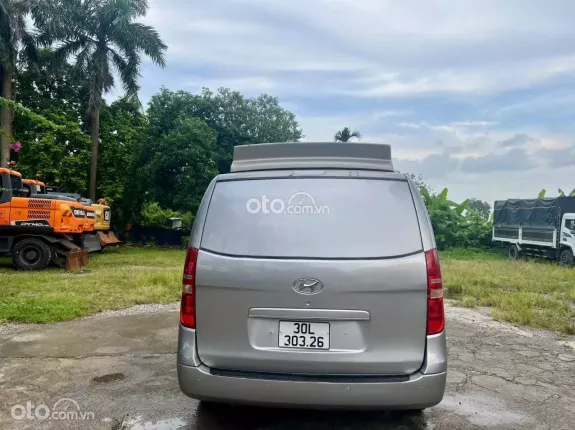 Hyundai Grand Starex 2.4 AT 2012 - STAREX tải van đông lạnh 3 chỗ, đời 2012 TỰ ĐỘNG