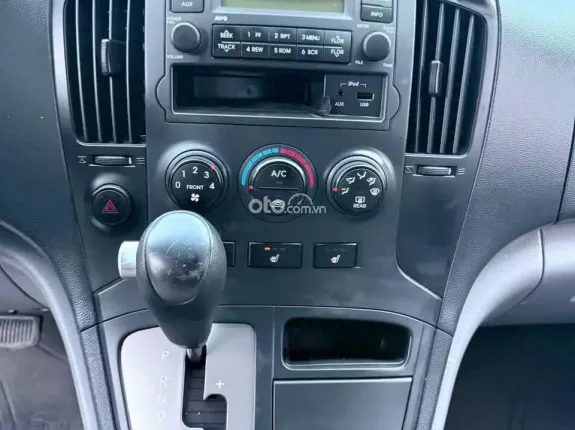Hyundai Grand Starex 2.4 AT 2012 - STAREX tải van đông lạnh 3 chỗ, đời 2012 TỰ ĐỘNG