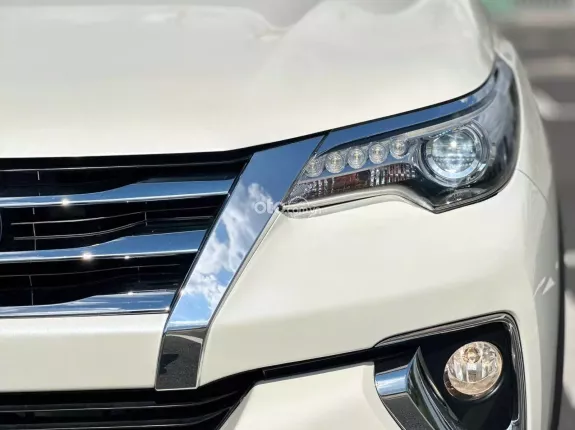 Toyota Fortuner 2.7 V 4X4 AT 2017 - MODEL 2018 | NHẬP KHẨU INDONESIA