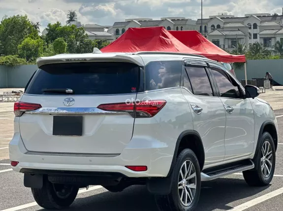 Toyota Fortuner 2.7 V 4X4 AT 2017 - MODEL 2018 | NHẬP KHẨU INDONESIA