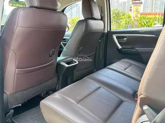 Toyota Fortuner 2.7 V 4X4 AT 2017 - MODEL 2018 | NHẬP KHẨU INDONESIA