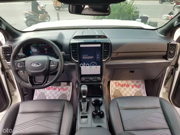 Ford Everest Titanium 2.0 AT 4x2 2025 - Ford Everest Titanium 2.0 AT 4x2 2025 - mua bán xe ô tô cũ uy tín tại Hà Nội