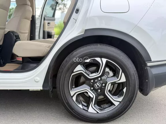 Honda CR-V 1.5 E 2019 - Thiếu kế gầm cao, kiểu dáng đẹp. Hôc trợ góp ngân hàng