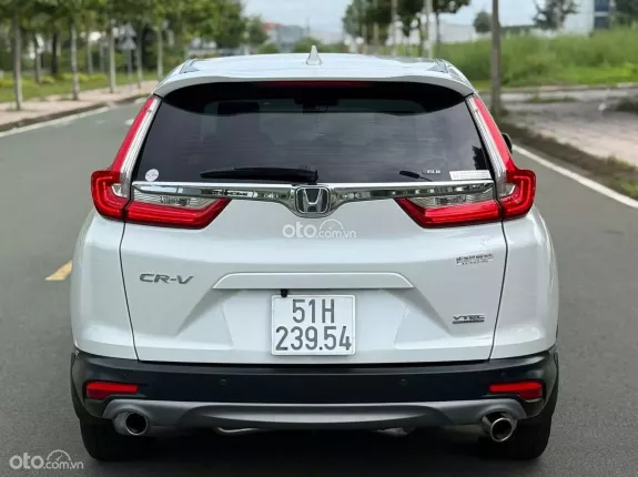 Honda CR-V 1.5 E 2019 - Thiếu kế gầm cao, kiểu dáng đẹp. Hôc trợ góp ngân hàng
