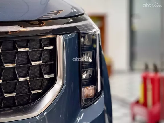 Kia Carnival 2.2D Luxury 2024 - Model 2025 Siêu Lướt
