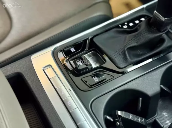 Kia Carnival 2.2D Luxury 2024 - Model 2025 Siêu Lướt