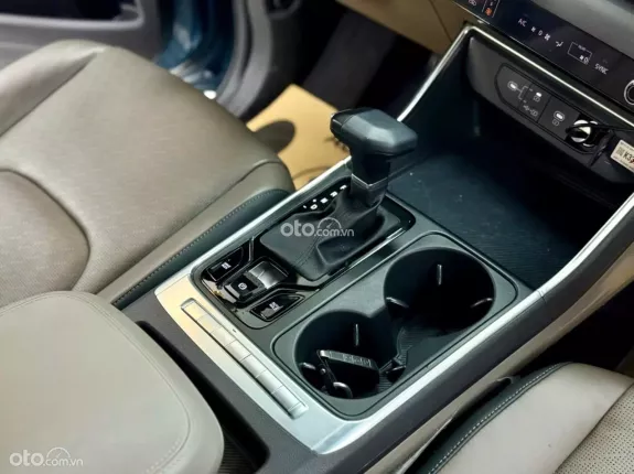 Kia Carnival 2.2D Luxury 2024 - Model 2025 Siêu Lướt