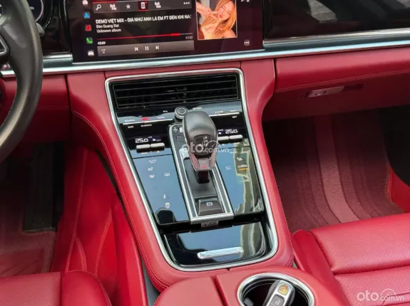 Porsche Panamera 4 2021 - Bao check test sai đền cọc