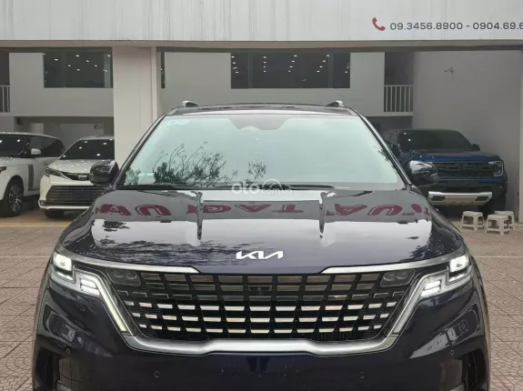 Kia Carnival 2.2D Signature 2022 - Xe màu xanh cavansite da bò, giá cực tốt