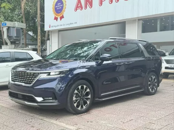 Kia Carnival 2.2D Signature 2022 - Xe màu xanh cavansite da bò, giá cực tốt
