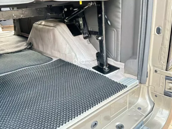 Ford Transit Tiêu chuẩn 2024 - Transit 16 chỗ đời 2024, xe chất, biển vip, chạy 10vạn