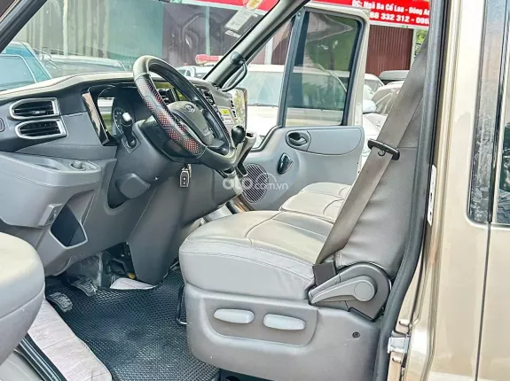 Ford Transit Tiêu chuẩn 2024 - Transit 16 chỗ đời 2024, xe chất, biển vip, chạy 10vạn