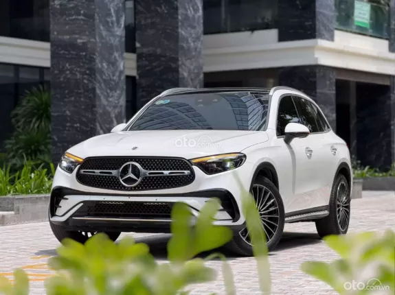 Mercedes-Benz GLC 300 4Matic 2023 - BAO ĐẬU BANK 70-90% (Ib Zalo tư vấn trực tiếp 24/7)
