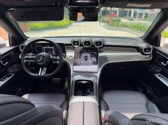 Mercedes-Benz GLC 300 4Matic 2023 - BAO ĐẬU BANK 70-90% (Ib Zalo tư vấn trực tiếp 24/7)