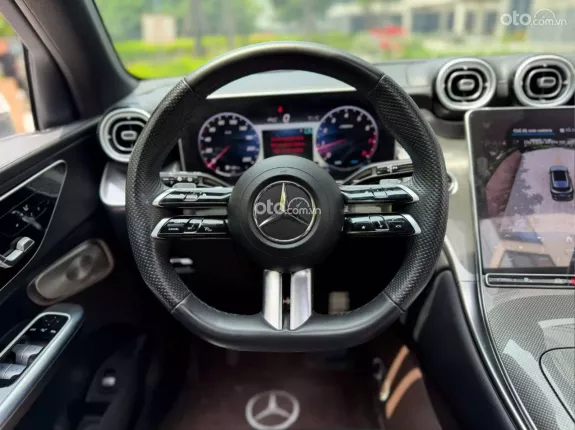 Mercedes-Benz GLC 300 4Matic 2023 - BAO ĐẬU BANK 70-90% (Ib Zalo tư vấn trực tiếp 24/7)