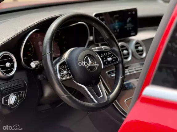 Mercedes-Benz GLC 200 4Matic 2019 - Xe bảo dưỡng cấp lớn, full lịch sử hãng