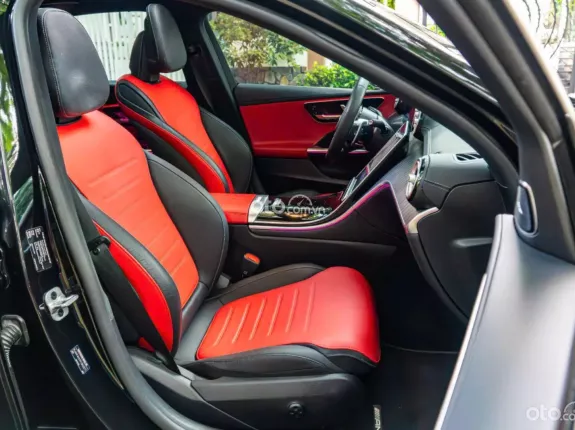 Mercedes-Benz C43 3.0 V6 2023 - Xe đẹp, đăng ký tháng 12/2024