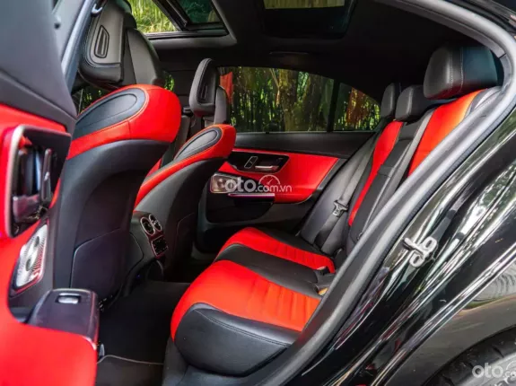 Mercedes-Benz C43 3.0 V6 2023 - Xe đẹp, đăng ký tháng 12/2024