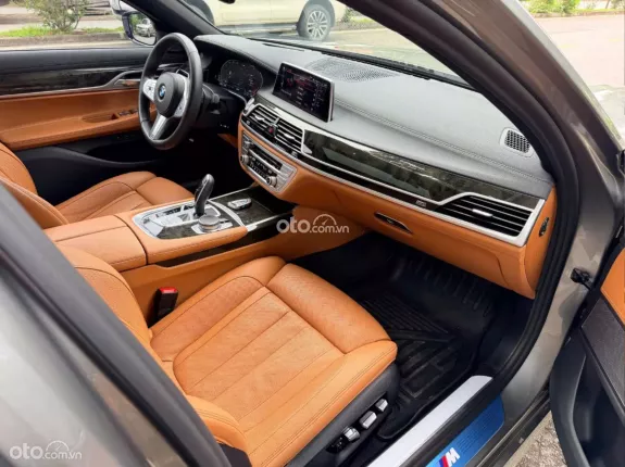 BMW 730Li M Sport 2021 - BAO ĐẬU BANK 70-90% (Ib Zalo tư vấn trực tiếp 24/7)