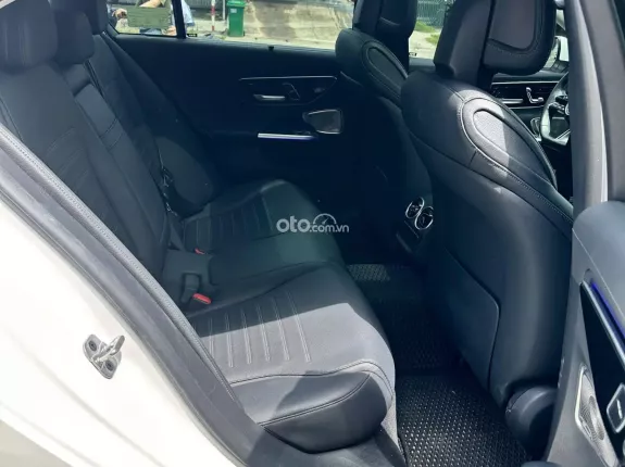 Mercedes-Benz C300 AMG 2022 - BAO ĐẬU BANK 70-90% (Ib Zalo tư vấn trực tiếp 24/7)