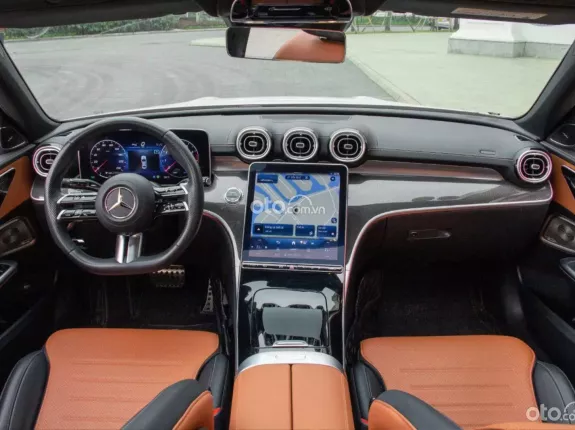 Mercedes-Benz C300 AMG 2025 - Bao check test - Bảo hành chính hãng dài