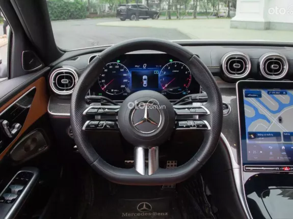 Mercedes-Benz C300 AMG 2025 - Bao check test - Bảo hành chính hãng dài